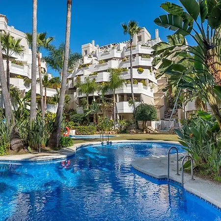 Fuente Aloha Apartment Marbella